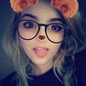 Meet your Posher, Lynn